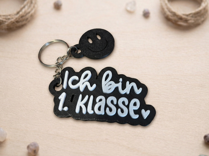 Schlüsselanhänger „Ich bin 1.Klasse“ – Handmade 3D-Druck Anhänger aus PLA